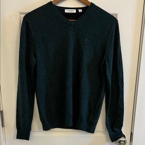 Calvin Klein Men's Deep Green V-Neck Sweater
